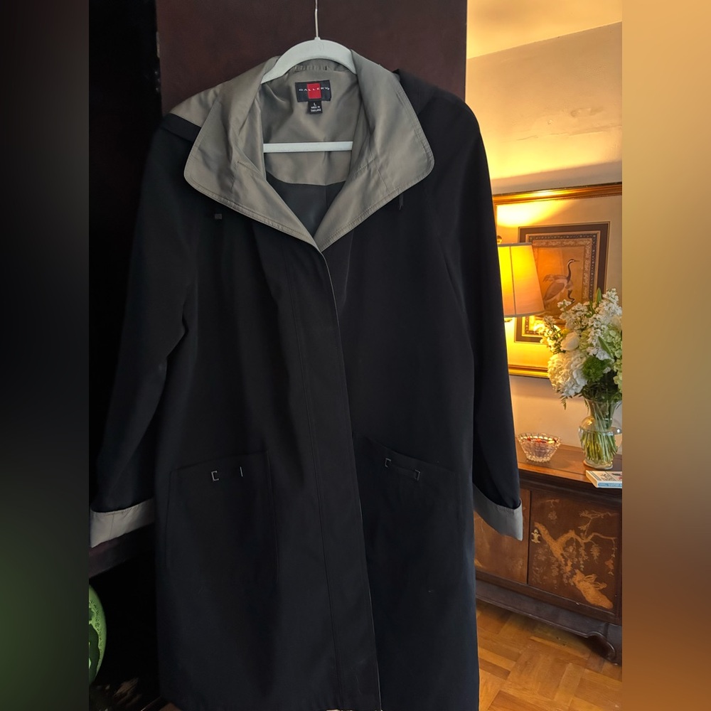 Gallery Size L Black and Gray Hooded Rain Coat
